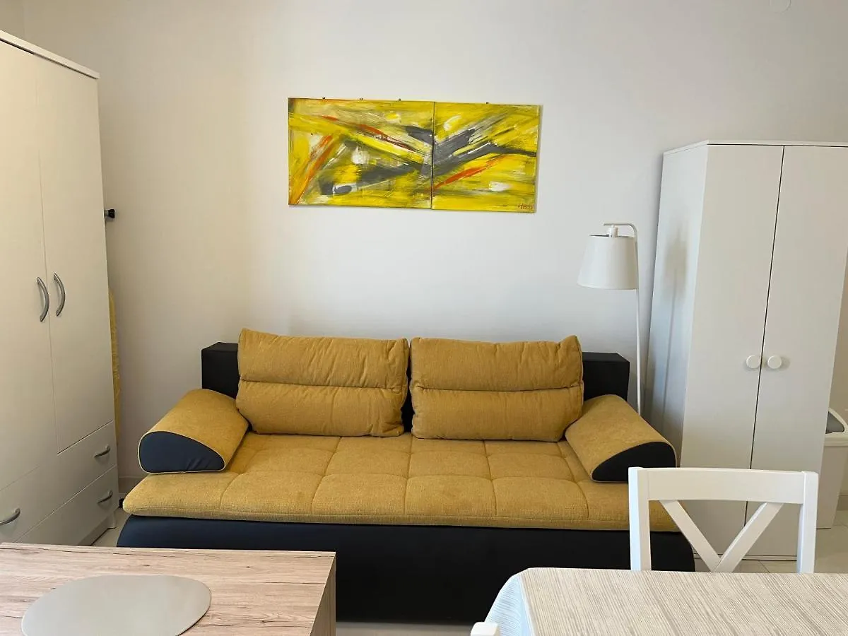Apartments Zahtila - Berto Rabac
