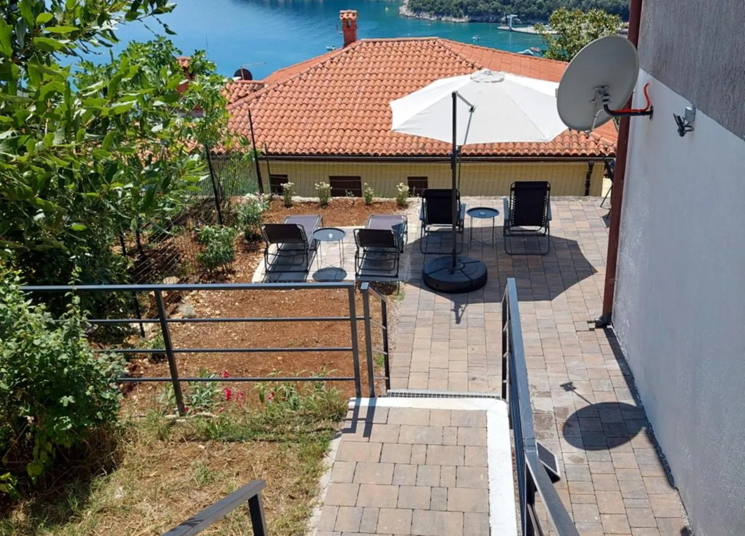 Apartments Zahtila - Berto Rabac Kroatien